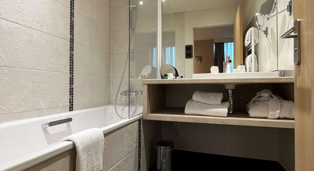 Двухместный номер Standard Best Western Plus Hôtel Escapade Senlis