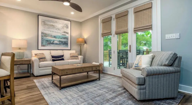 Waterfront Oasis in Dauphin Island - Shared Perks!, Prenota Appartamento Hotel a Alabama con parcheggio, Parcheggio