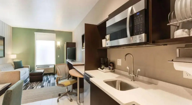 Четырёхместный номер Standard Home2 Suites by Hilton Salt Lake City-Murray, UT