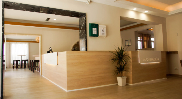 Hotel Iris
