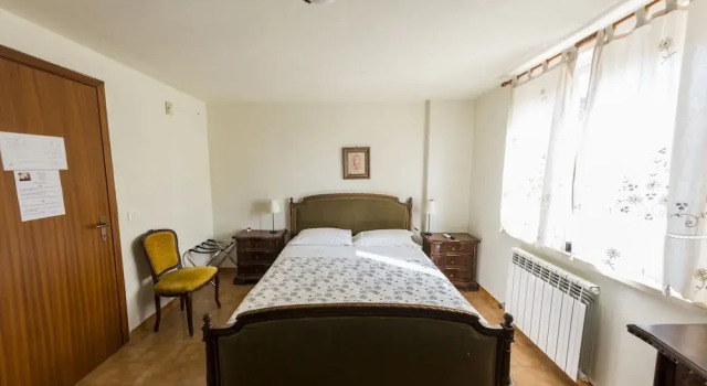 B&B Hotel California, Boek Bed and Breakfast Hotels in Lazio met zwembad, Zwembad