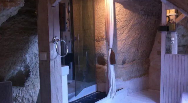 Номер Deluxe Troglodyte loft