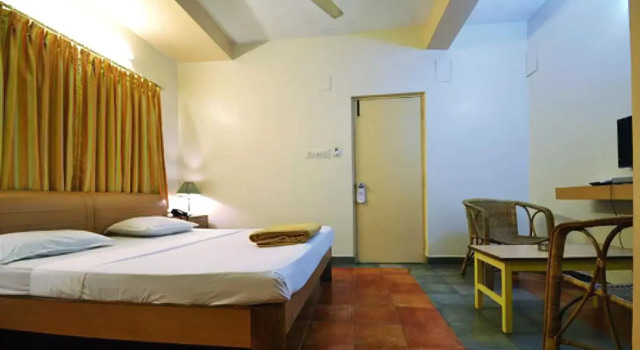 Gemini Inn