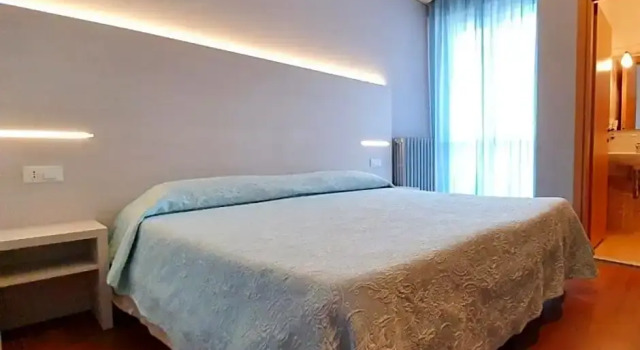 Четырёхместный номер Standard Air Hotel