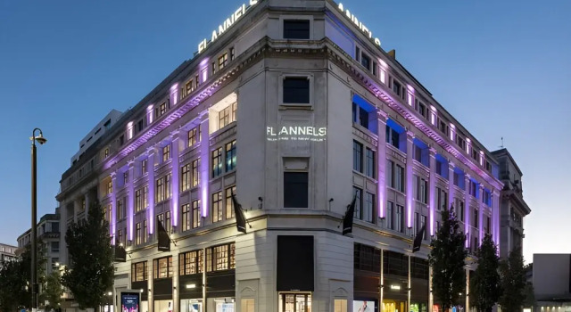 Spacious Duplex City Centre Apartment, 30 Second Walk to Lime Street, Varaa Huoneisto Asunnot kohteessa Merseyside, Huoneisto