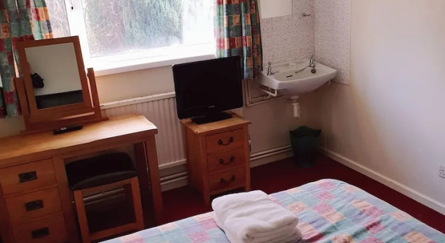 Номер Economy Old Priory Guest House