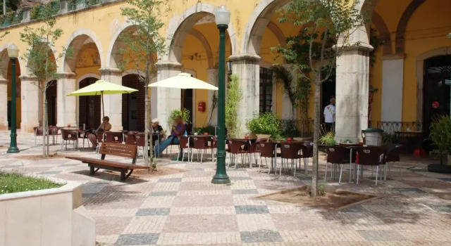Коттедж Silves Historical House