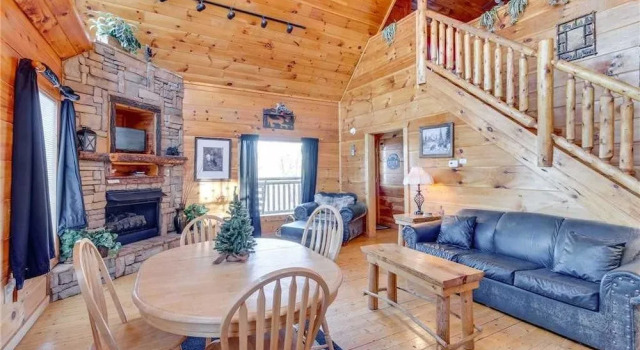 Bearfoot Lodge by RedAwning