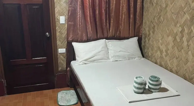 Коттедж Akoya Beach Park and Cottages