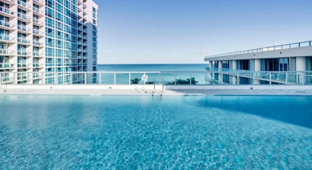 Carillon Miami Wellness Resort, Rezerwuj Ośrodek wypoczynkowy Hotele resortowe w Miami Beach, Ośrodek wypoczynkowy