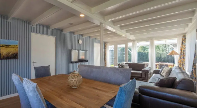 Modern Home Near Beach, Забронировать Отель Отели Норда 3 звезды, 3*