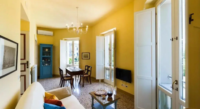 Апартаменты с 2 комнатами Villa Preziosa al Pizzo 3 km da Sorrento