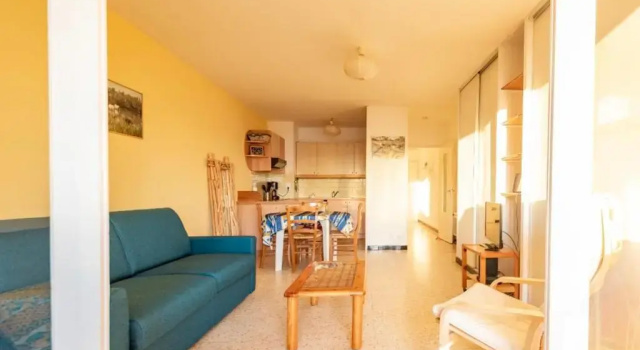 Nice 50 M2 With Veranda Near The Beach, Book Hotel Le Grau-du-Roi Camargue