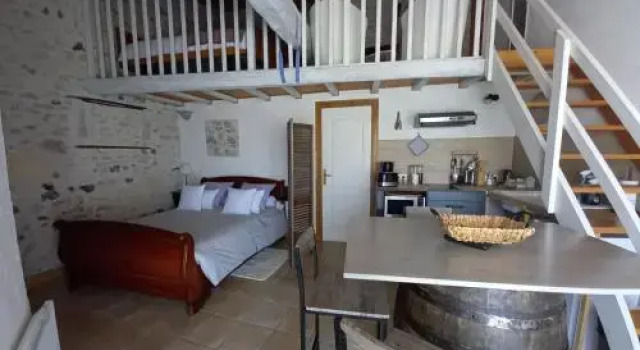 La charentaise ch dhôtes ,Studio, Prenota Hotel Cherac Charente Marittima
