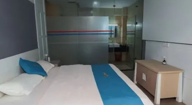 Люкс Longxiang Business Hotel