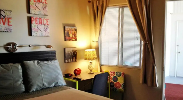 Номер Economy Bayfront Inn