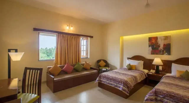 Двухместный номер Deluxe c 1 комнатой Viva Hotel Near Madgaon Railway Station