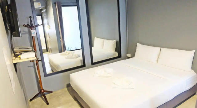 Трёхместный номер Standard с балконом Sleep Airport Chiang Mai