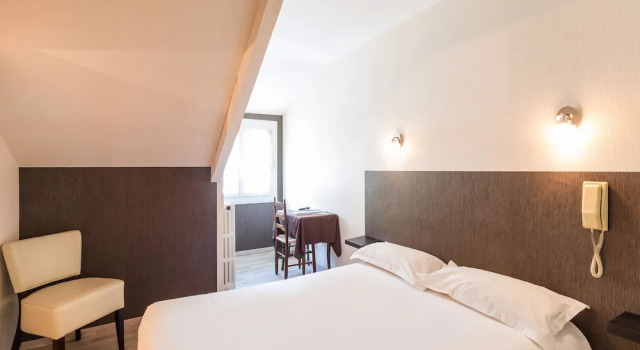 Logis Hôtel Les Cimes, Buchen Sie Hotel SPA-Hotels in Nationalpark Pyrenäen, SPA