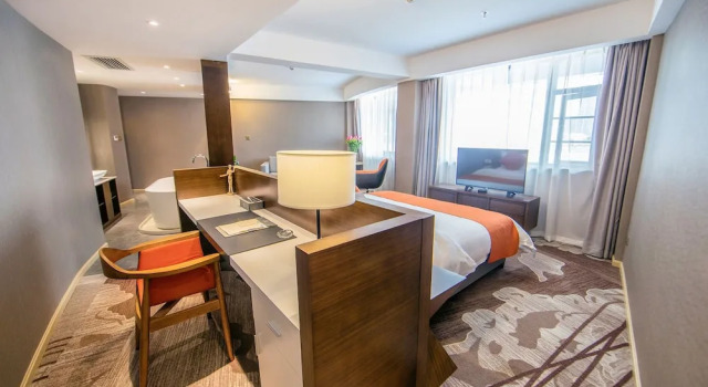 Люкс Yunman Hotel Kunming Donghua