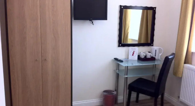Small No Window Double room Royal Bath Hotel