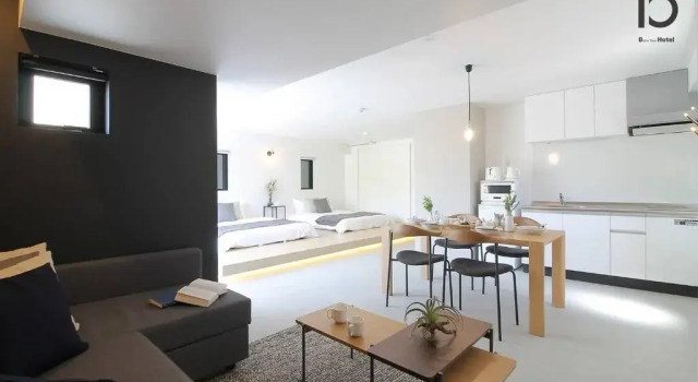 bhotel504 Huge Apt in Famous Hiroshima Dori for 6p, Prenota Appartamento Appartamenti a Hiroshima, Appartamento