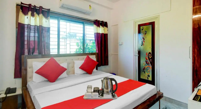 OYO Flagship 70119 Sonar Bangla Guest House, Prenota Affittacamere Calcutta 