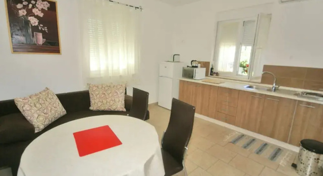 Beautiful Apartments Just Outside Trogir , Only 100 M Away From the Beach