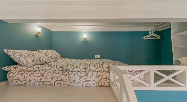 ColorSpb Apartments Merchant House, Забронировать Апартаменты/квартира Отели Санкт-Петербурга с парковкой, рядом с Стрелка Васильевского острова, Парковка