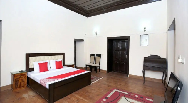Oyo 12243 Home Luxurious 3Bhk Villa Longwood, Забронировать Вилла Виллы Шимлы, рядом с Jakhoo Gondola, Вилла