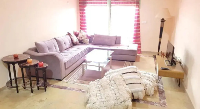 Comfortable Apartment in Marrakech with Shared Pool, 124 sqm, Забронировать Апартаменты/квартира Отели Марракеш-Тенсифт-Эль-Хауз с парковкой, Парковка