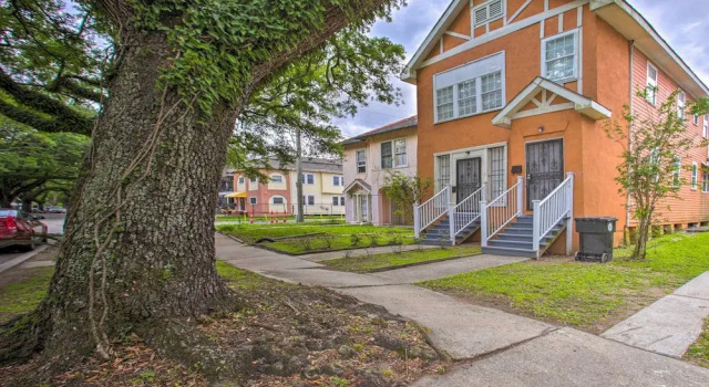 New Orleans Retreat ~ 3 Mi to Bourbon Street!, Забронировать Отель Отели Нового Орлеана с парковкой, рядом с Ochsner Baptist, Парковка