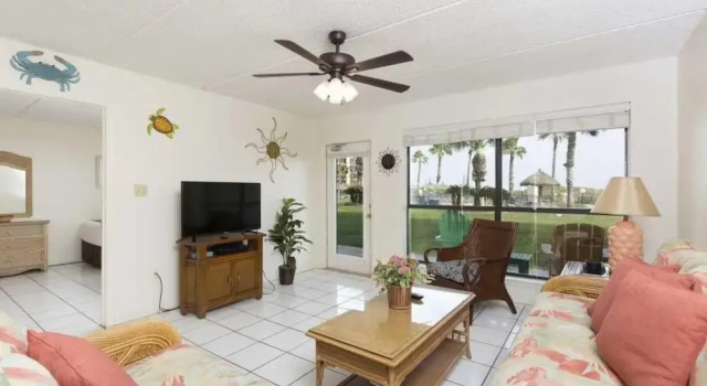 Saida II 105 by Padre Island Rentals, Buchen Sie Hotel Hotels in Padre Island mit Pool, Schwimmbad