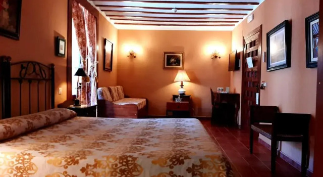 Люкс Hotel Rural Posada Los Caballeros