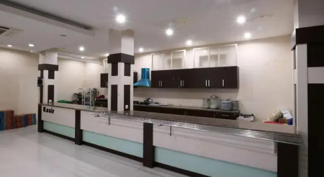 Tembok Batu Residence by OYO Rooms