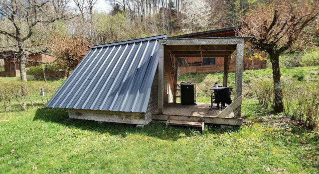 Номер Economy с балконом Camping Les Vernieres La Bourboule Sancy