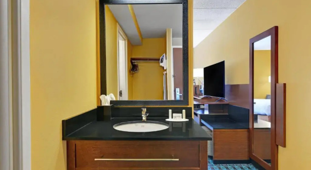 Номер Standard Fairfield by Marriott Inn & Suites Wallingford New Haven