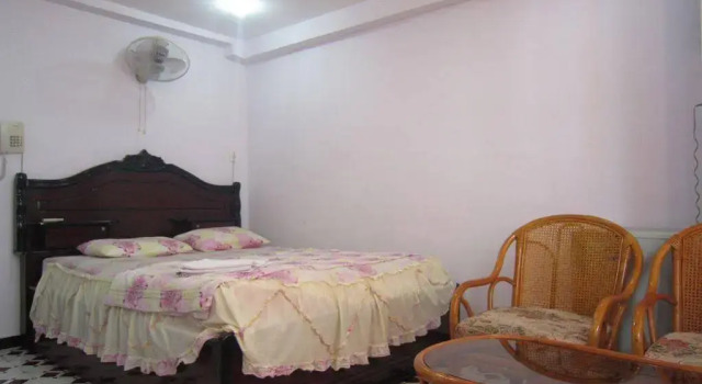 Cang Saigon Hotel