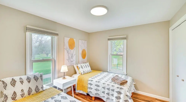 Home on Legacy Hills Golf Course w/ Patio!, Prenota Hotel LaPorte Indiana