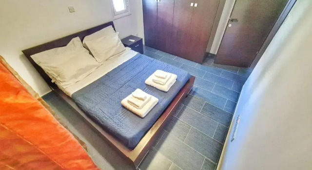 Luxury 2-bed apartment minutes to downtown, Book Lejlighed Lejligheder i Strovolos, Lejlighed