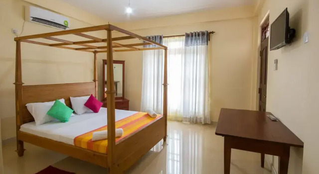 roylanka inn