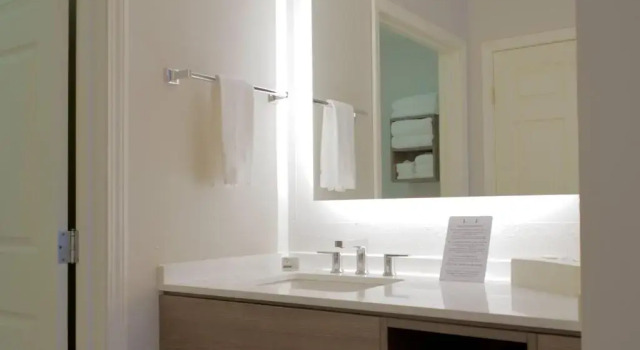 Люкс с 2 комнатами Staybridge Suites Akron-Stow-Cuyahoga Falls by IHG