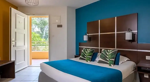Трёхместный номер Standard The Originals City, Hôtel Côté Sud, Marseille Est