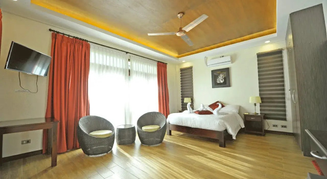 Rose Villas Resort, Забронировать Курортный отель  