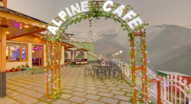 The Alpine Villa Mcleodganj, Забронировать Вилла Отели штата Химачал-Прадеш 3 звезды, 3*