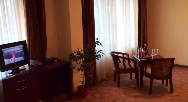 Hotel Elena