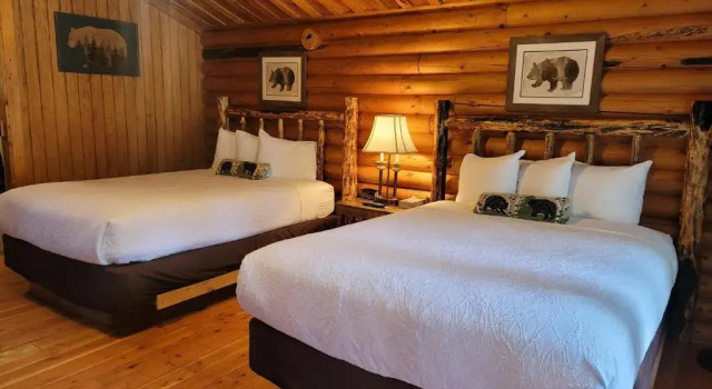 Номер Deluxe Riverfront Motel & Cabins