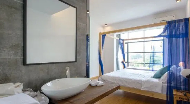 Люкс NanJing Midsummer Boutique Hotel