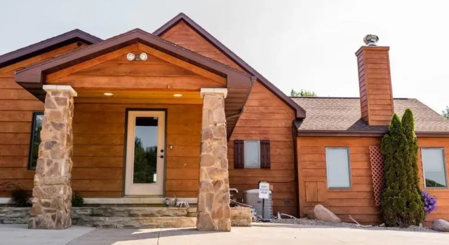 Edenwood Ranch Private SQ MILE, Book Hotel 4-stjernede hoteller i Wautoma, 4*