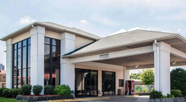 Econo Lodge Springfield I-44, Забронировать Отель Спрингфилд Озакр, рядом с The Air and Military Museum of the Ozarks